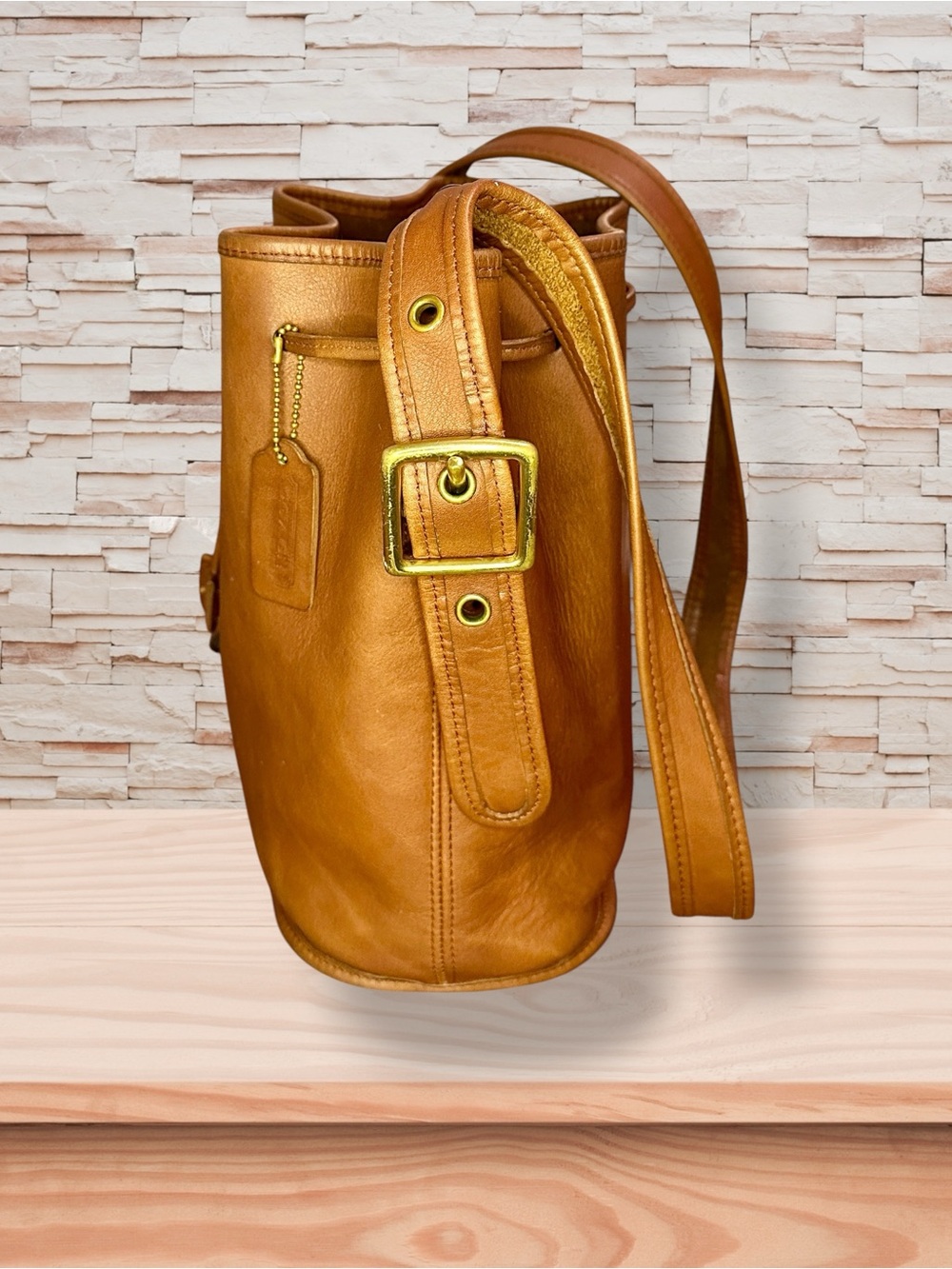 Coach “Lula’s Legacy” Vintage 1996 Glove-Tanned Leather Drawstring Bucket Bag - Picture 5 of 13